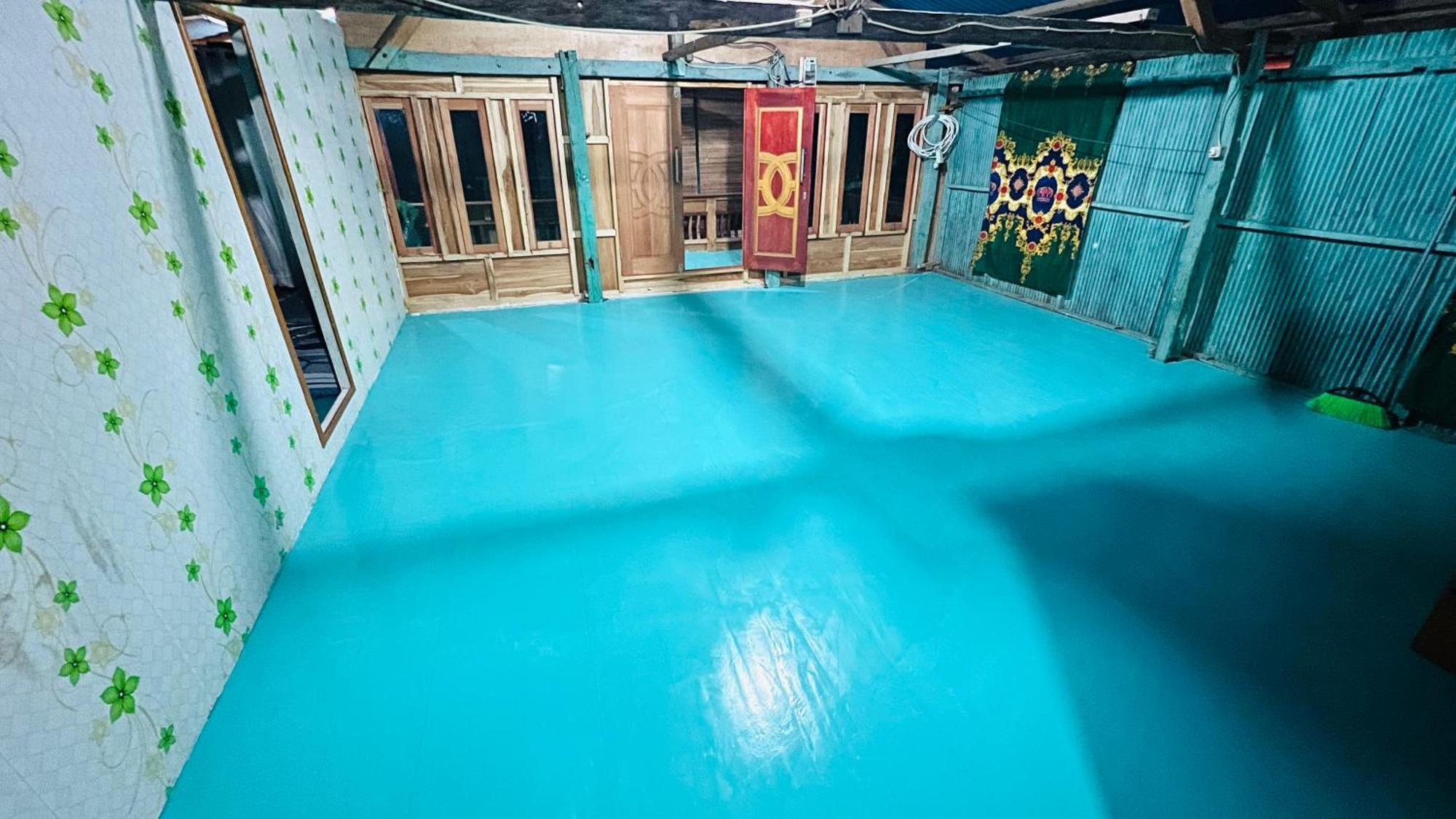 Jhuna Komodo Homestay Bagian luar foto