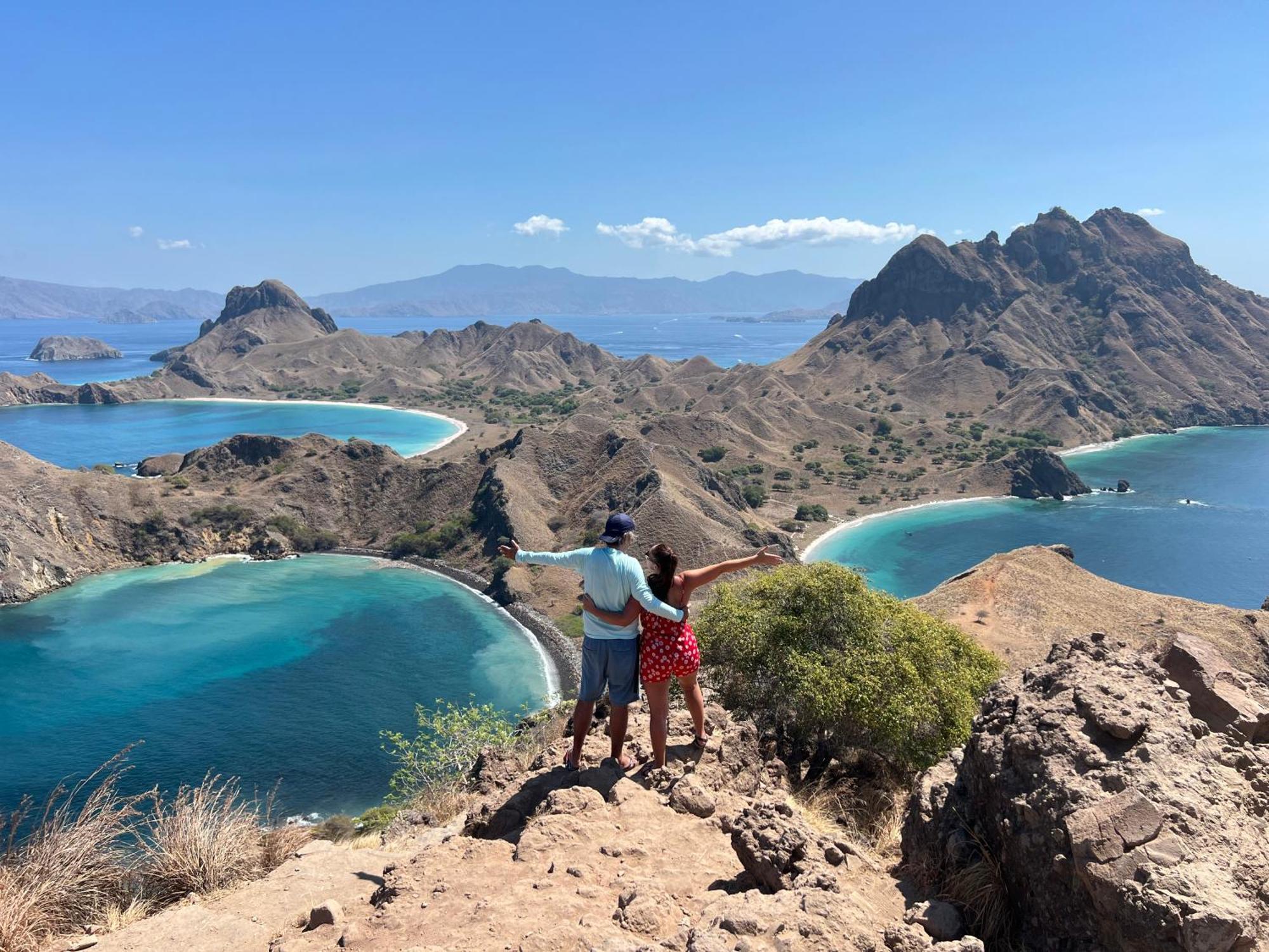 Jhuna Komodo Homestay Bagian luar foto