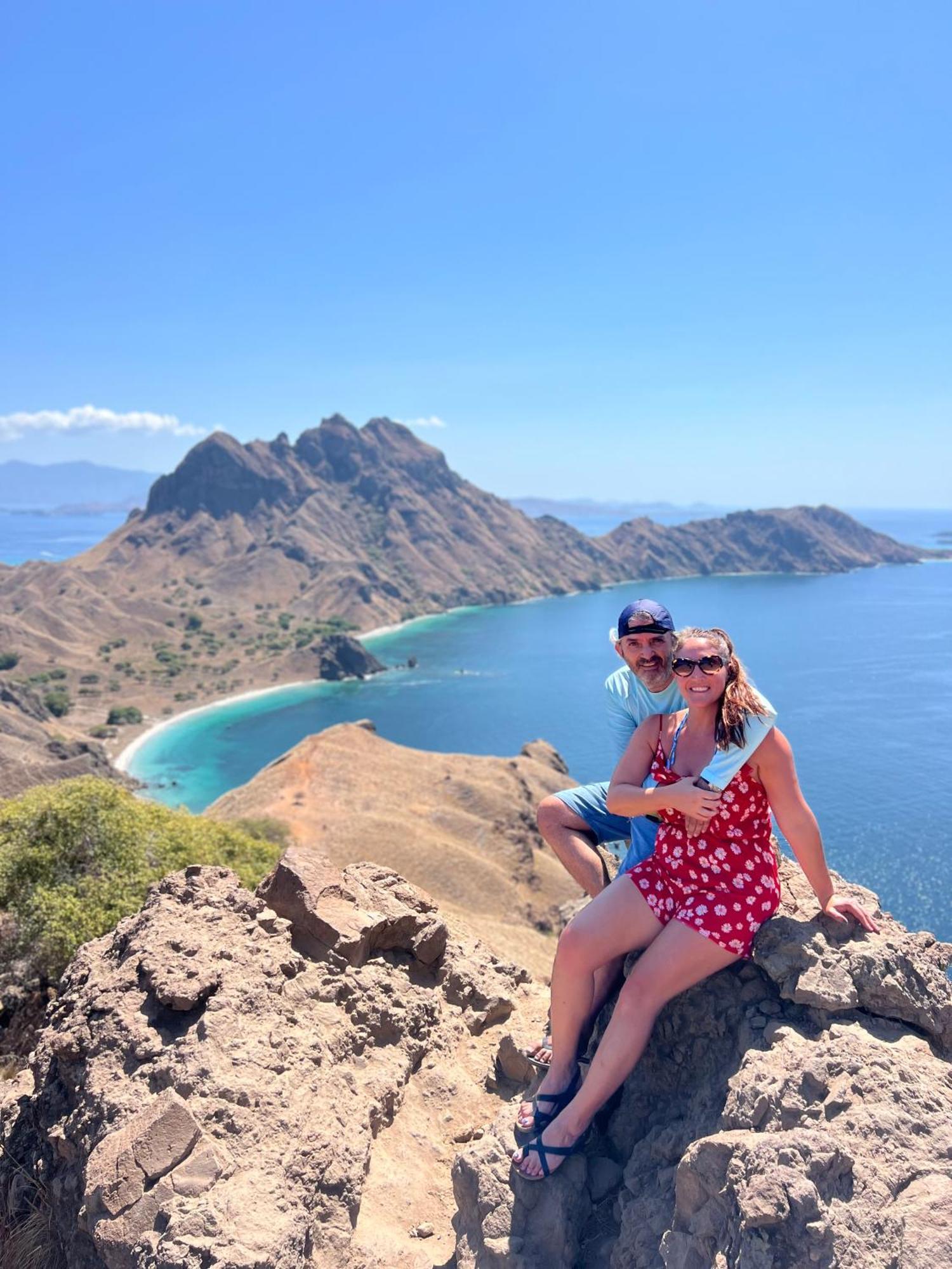 Jhuna Komodo Homestay Bagian luar foto