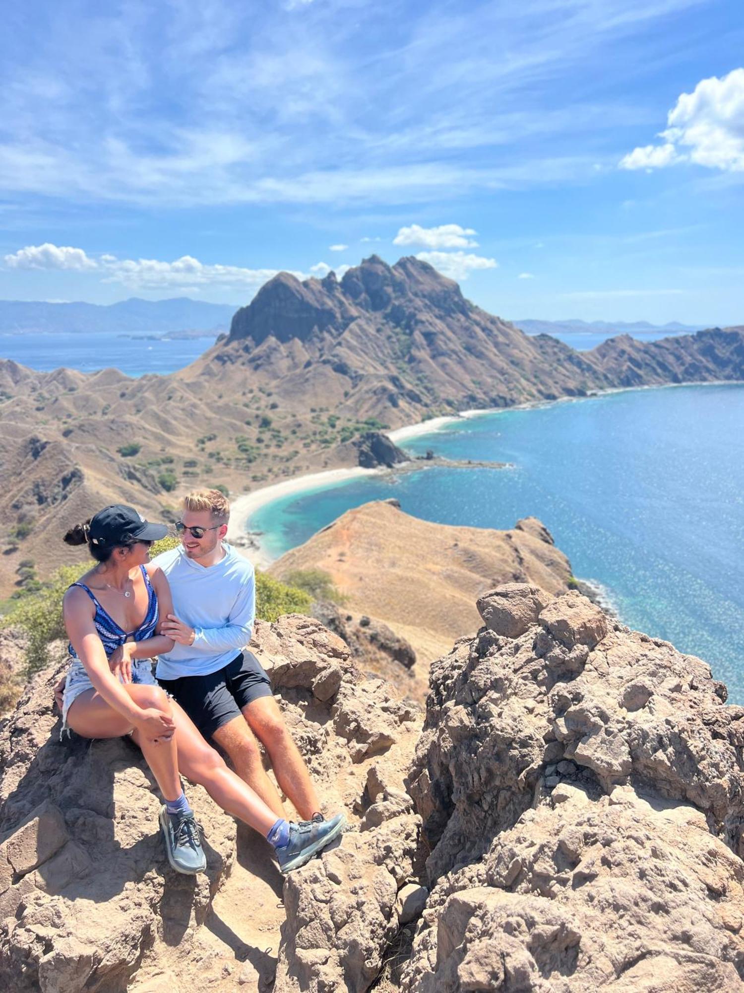 Jhuna Komodo Homestay Bagian luar foto