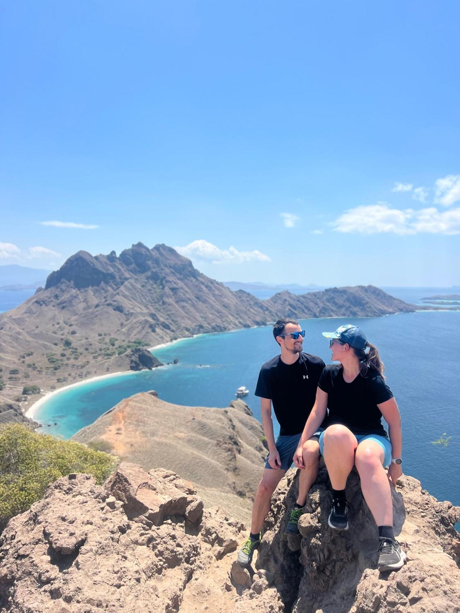 Jhuna Komodo Homestay Bagian luar foto