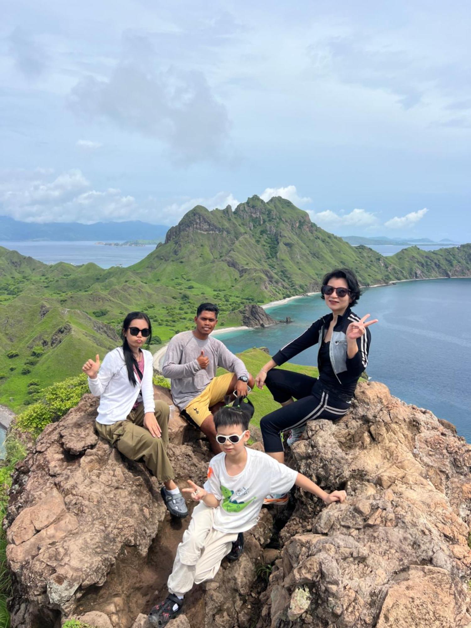 Jhuna Komodo Homestay Bagian luar foto